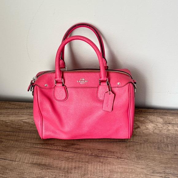 Coach Handbags - New Coach mini Bennett satchel.